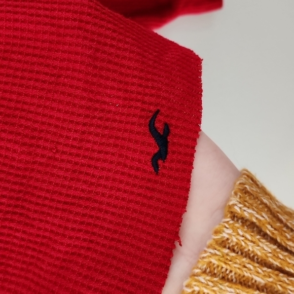 Hollister Red Pajama Crop Top Small - Picture 3 of 7